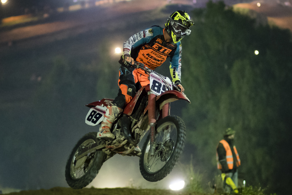 Flutlicht-Motocross Kleinhau 
